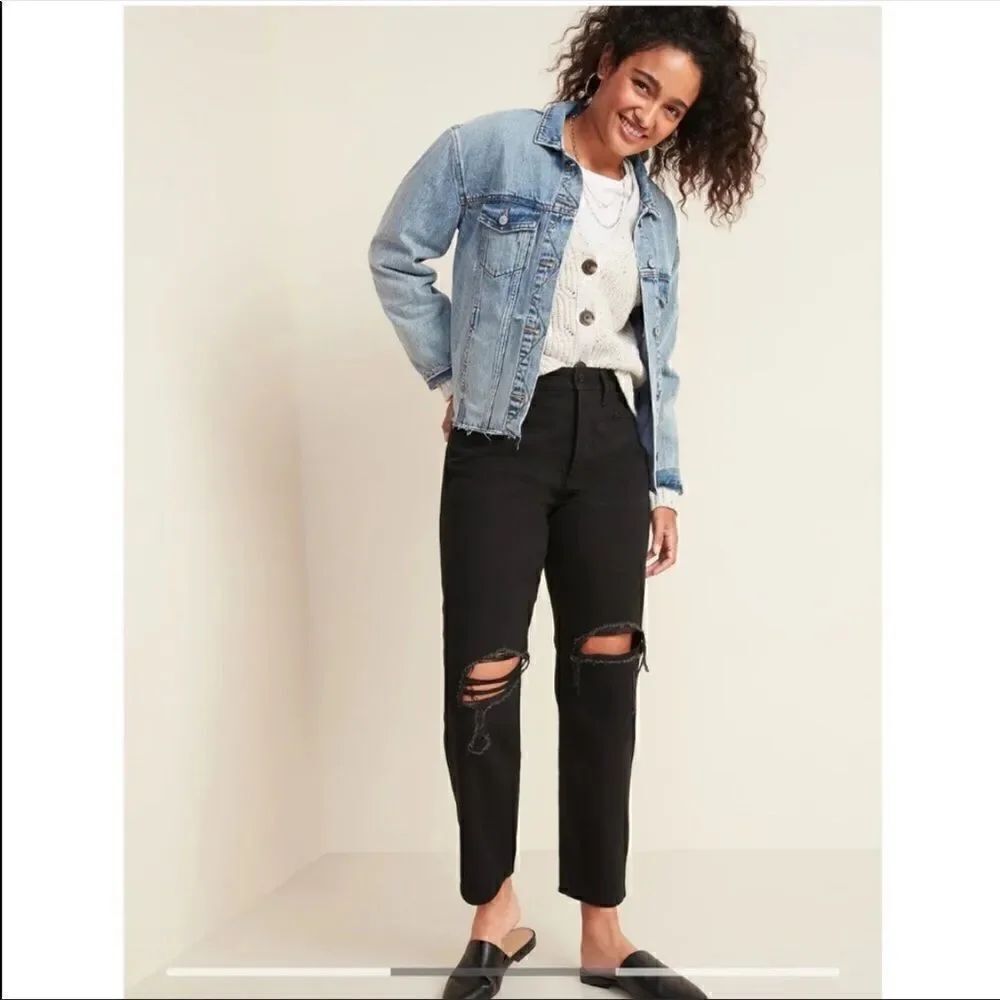 Women’s Extra High Waisted Straight Black Jeans